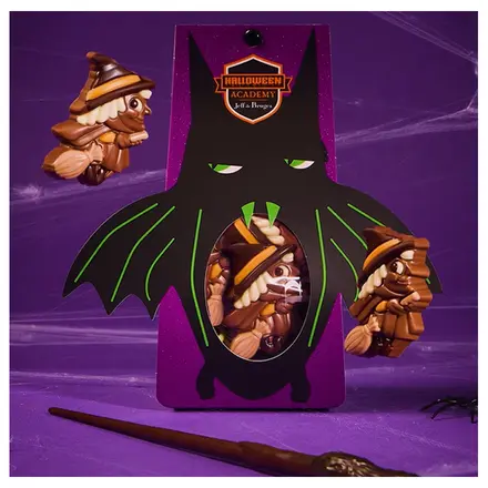 Chauve-souris et ses chocolats d'halloween