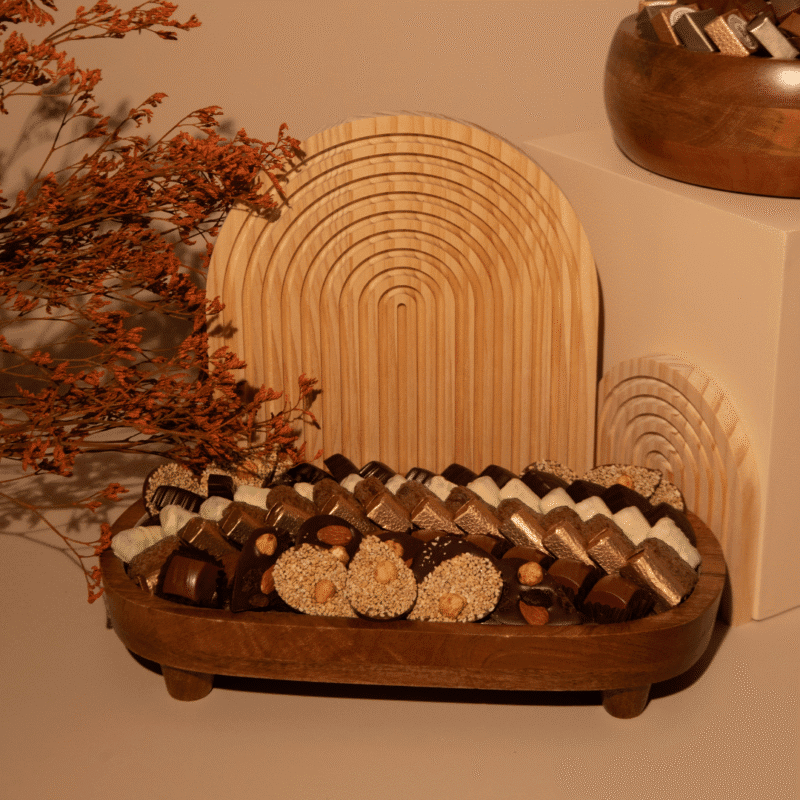 Plateau sur pied Santal - 1kg200g de chocolats