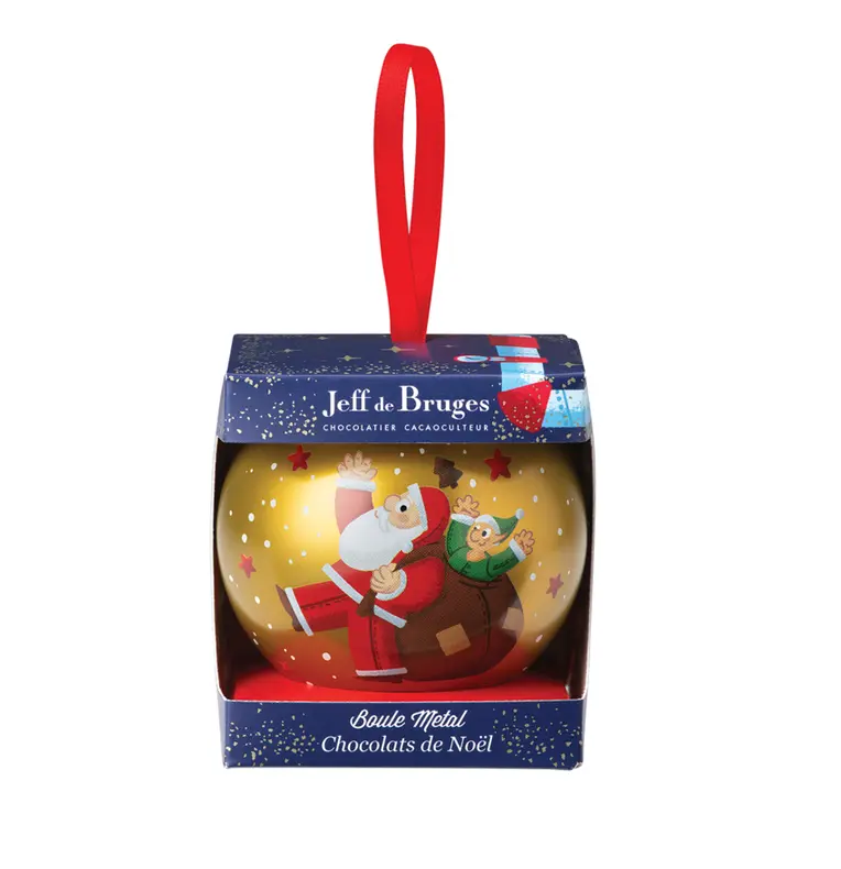 Boule de Noël doré en métal garnie de chocolats